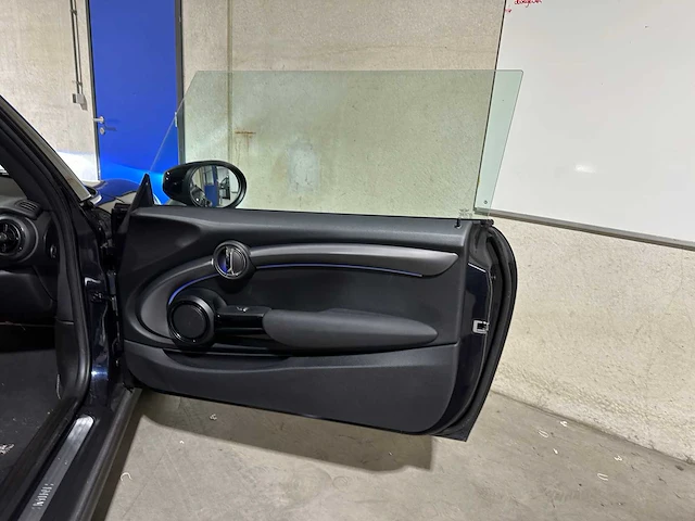 Mini cabrio 1.5 cooper yours 136pk 2021, p-534-sf - afbeelding 32 van  45
