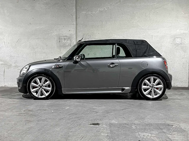 Mini cabrio cooper s 1.6 chili 174pk 2009, 84-jrt-3 - afbeelding 10 van  47