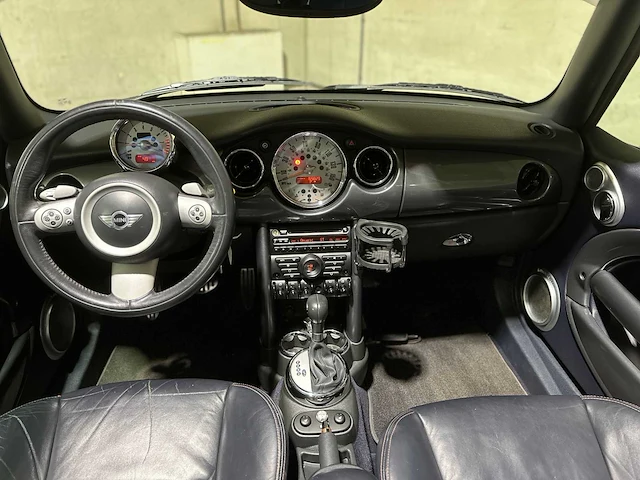 Mini cabriolet cooper s 1.6 chili 170pk 2005, 9-ktf-16 - afbeelding 9 van  37