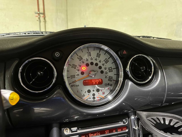 Mini cabriolet cooper s 1.6 chili 170pk 2005, 9-ktf-16 - afbeelding 19 van  37