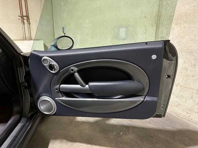 Mini cabriolet cooper s 1.6 chili 170pk 2005, 9-ktf-16 - afbeelding 27 van  37