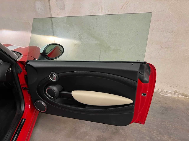Mini cabriolet cooper s chili 1.6 184pk 2013, 7-tgk-59 - afbeelding 20 van  53