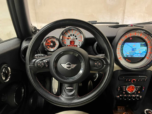 Mini cabriolet cooper s chili 1.6 184pk 2013, 7-tgk-59 - afbeelding 42 van  53