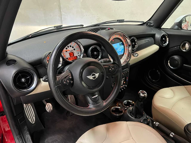 Mini cabriolet cooper s chili 1.6 184pk 2013, 7-tgk-59 - afbeelding 46 van  53