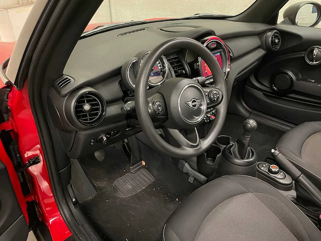 Mini cabriolet one salt 1.5 102pk 2019 (origineel-nl), xh-905-t - afbeelding 11 van  49