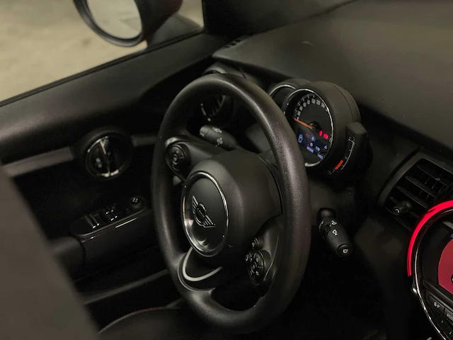 Mini cabriolet one salt 1.5 102pk 2019 (origineel-nl), xh-905-t - afbeelding 28 van  49