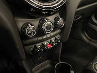 Mini cabriolet one salt 1.5 102pk 2019 (origineel-nl), xh-905-t - afbeelding 37 van  49