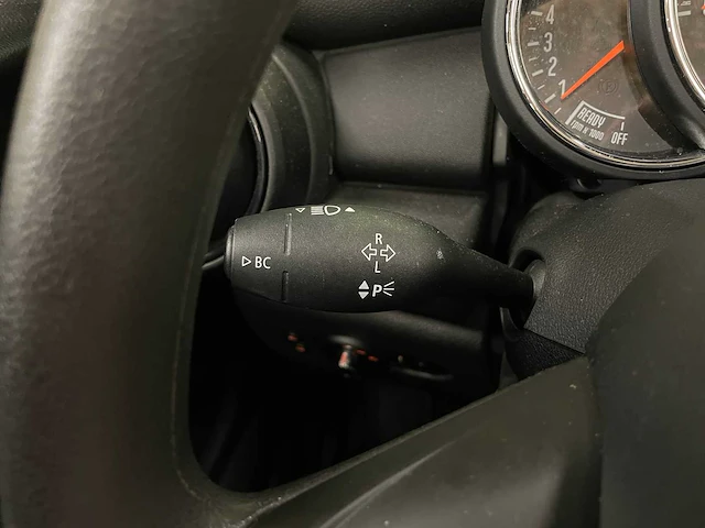 Mini cabriolet one salt 1.5 102pk 2019 (origineel-nl), xh-905-t - afbeelding 41 van  49