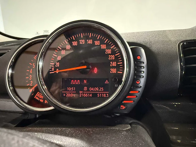 Mini clubman 1.5 one, jz-833-z - afbeelding 2 van  17