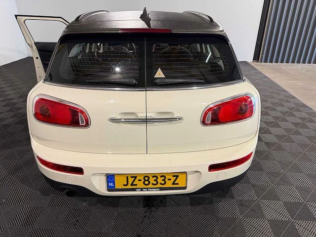 Mini clubman 1.5 one, jz-833-z - afbeelding 11 van  17