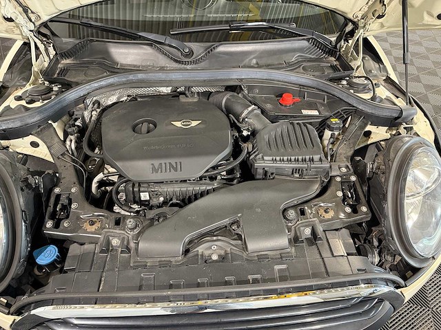 Mini clubman 1.5 one, jz-833-z - afbeelding 8 van  17