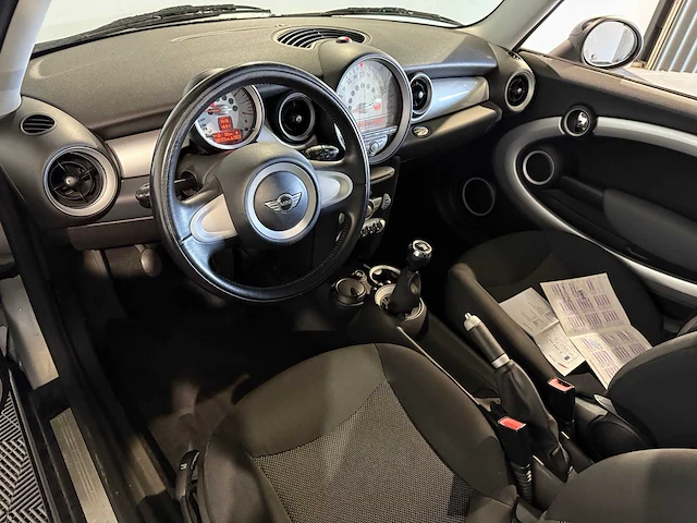 Mini clubman 1.6 cooper, 5-zbz-03 - afbeelding 12 van  13