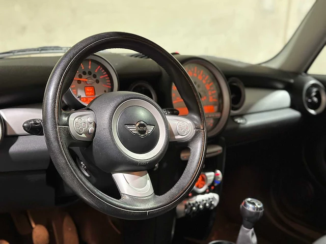 Mini clubman 1.6 cooper d pepper 109pk 2008, 87-ghp-6 - afbeelding 5 van  35