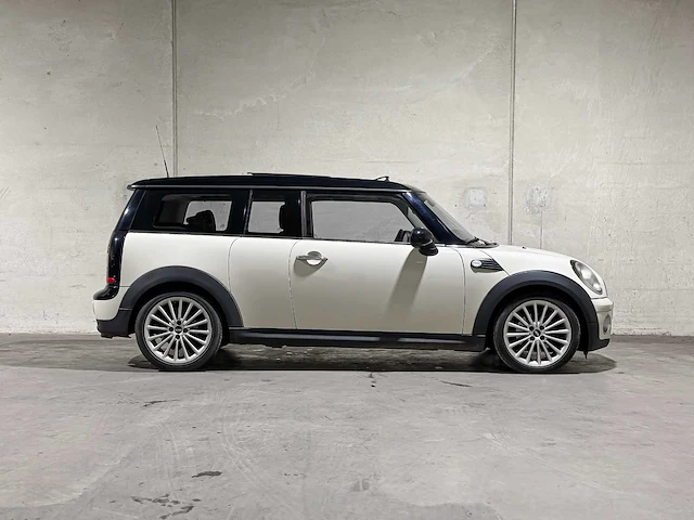 Mini clubman 1.6 cooper d pepper 109pk 2008, 87-ghp-6 - afbeelding 33 van  35