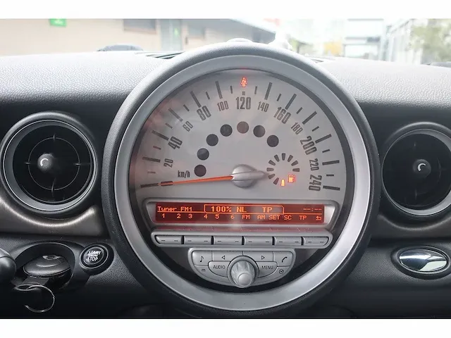 Mini clubman 1.6 cooper s, 7-tgl-59 - afbeelding 2 van  16