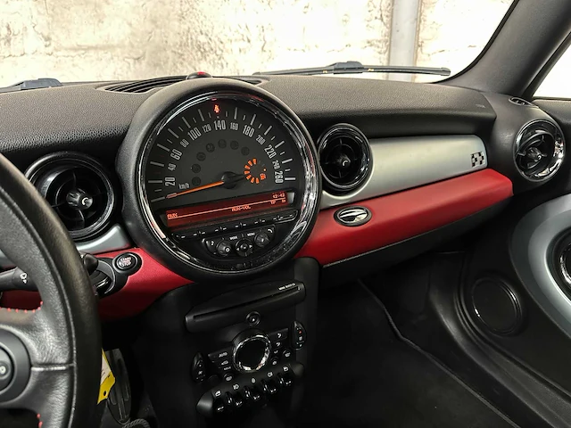 Mini clubman 1.6 john cooper works chili 211pk 2012, nh-080-b - afbeelding 21 van  44