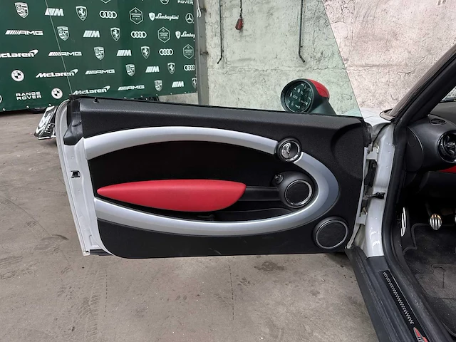 Mini clubman 1.6 john cooper works chili 211pk 2012, nh-080-b - afbeelding 24 van  44