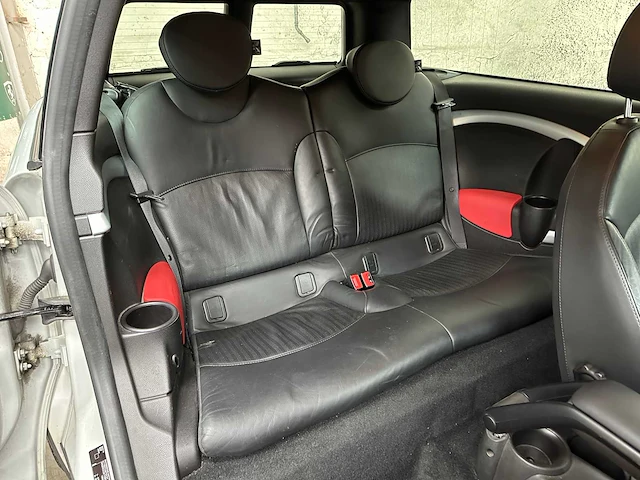Mini clubman 1.6 john cooper works chili 211pk 2012, nh-080-b - afbeelding 31 van  44