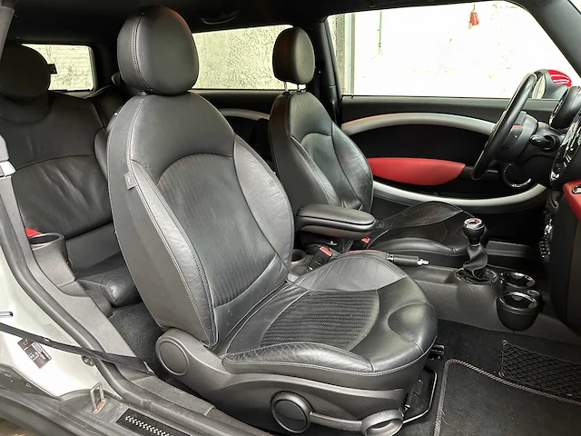 Mini clubman 1.6 john cooper works chili 211pk 2012, nh-080-b - afbeelding 32 van  44