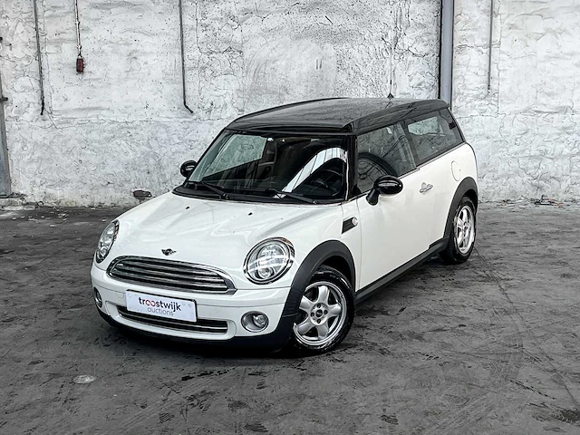 Mini clubman cooper 1.6 120pk 2009, k-346-sr - afbeelding 2 van  35