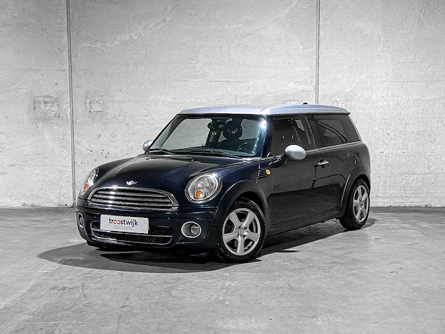 Mini clubman cooper d pepper 1.6 109 2008, 61-gnh-9 - afbeelding 1 van  38