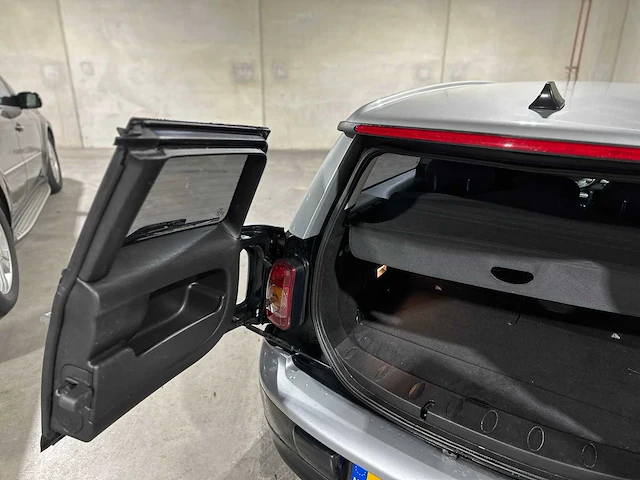 Mini clubman cooper d pepper 1.6 109 2008, 61-gnh-9 - afbeelding 24 van  38