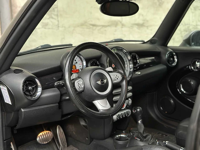 Mini clubman cooper s 1.6 163pk 2007 (automaat), rv-667-n - afbeelding 6 van  32