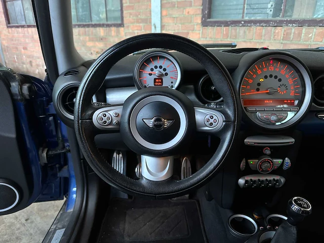 Mini clubman cooper s 1.6 174pk 2007, xx-192-t youngtimer - afbeelding 9 van  35