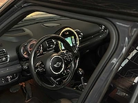 Mini clubman cooper s 2.0 chili serious business 192pk 2015, j-097-fs - afbeelding 16 van  44