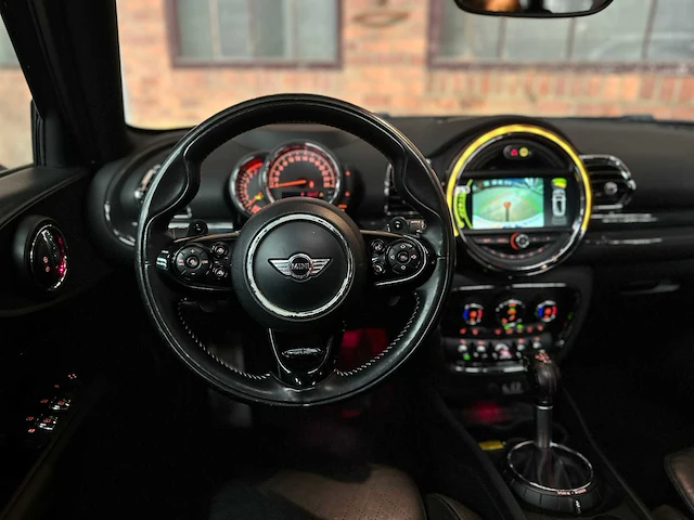 Mini clubman cooper s 2.0 chili serious business 192pk 2015, j-097-fs - afbeelding 19 van  44