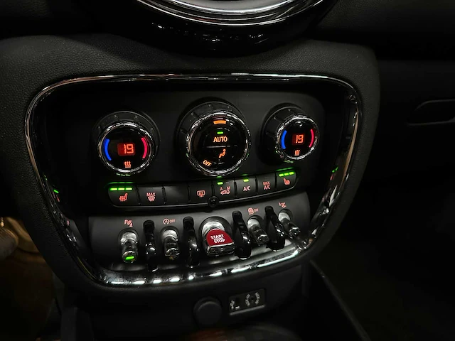 Mini clubman cooper s 2.0 chili serious business 192pk 2015, j-097-fs - afbeelding 27 van  44