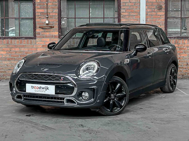 Mini clubman cooper s 2.0 chili serious business 192pk 2015, j-097-fs - afbeelding 23 van  44