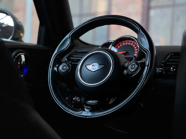 Mini clubman cooper s 2.0 chili serious business 192pk 2016, r-890-rl - afbeelding 36 van  63