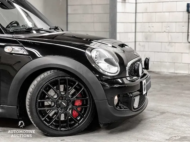 Mini clubman john cooper works 1.6 211pk 2011, 9-zlj-69 - afbeelding 2 van  64