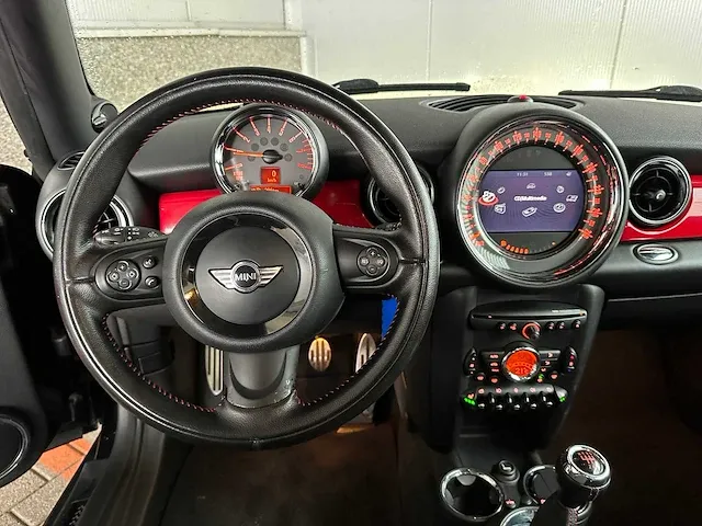 Mini clubman john cooper works 1.6 211pk 2011, 9-zlj-69 - afbeelding 22 van  64