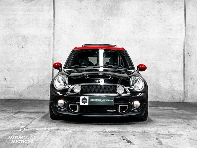 Mini clubman john cooper works 1.6 211pk 2011, 9-zlj-69 - afbeelding 34 van  64