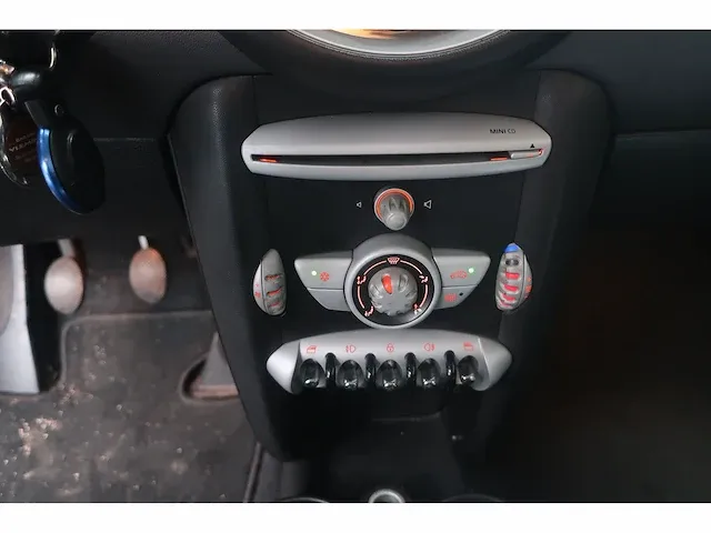 Mini cooper 1.4 one lpg, 4-zrs-14 - afbeelding 2 van  14