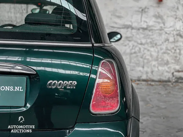 Mini cooper 1.6 116pk 2003, 75-sfh-7 - afbeelding 15 van  56