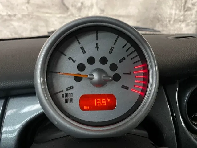 Mini cooper 1.6 116pk 2003, 75-sfh-7 - afbeelding 29 van  56