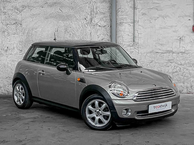 Mini cooper 1.6 120pk 2007, sn-804-z - afbeelding 32 van  35