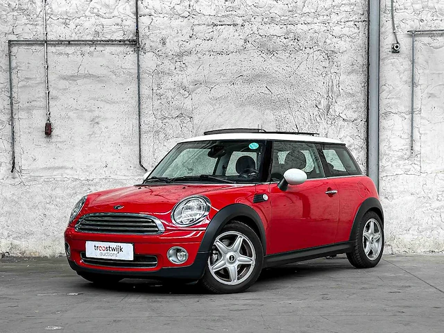 Mini cooper 1.6 120pk 2009, kf-202-h - afbeelding 1 van  37