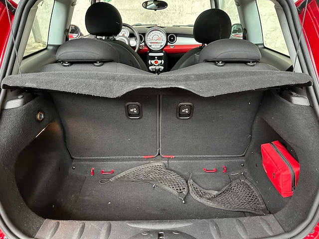 Mini cooper 1.6 120pk 2009, kf-202-h - afbeelding 24 van  37