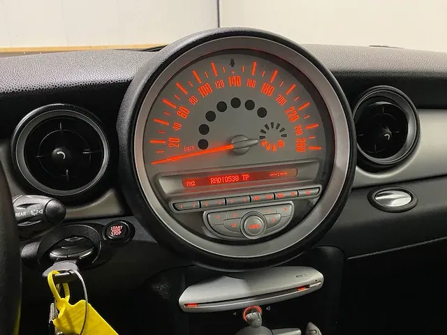Mini cooper 1.6 136000 km 41-jfz-4 - afbeelding 5 van  17