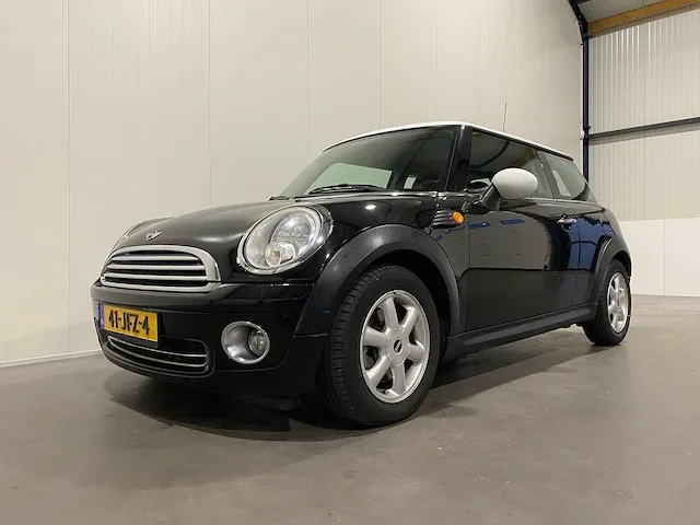 Mini cooper 1.6 136000 km 41-jfz-4 - afbeelding 1 van  17