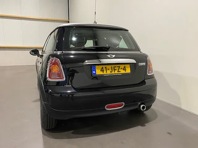 Mini cooper 1.6 136000 km 41-jfz-4 - afbeelding 11 van  17