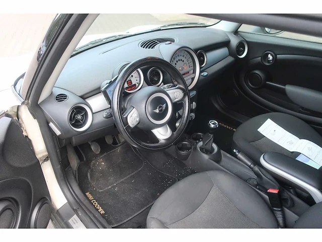 Mini cooper 1.6 one minimal. bns, 02-lxt-1 - afbeelding 6 van  17