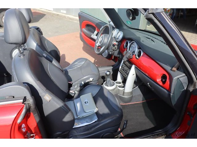 Mini cooper cabrio - 1.6 benzine | apk tot mei 2026 | kenteken: 08-sx-vh - afbeelding 4 van  25
