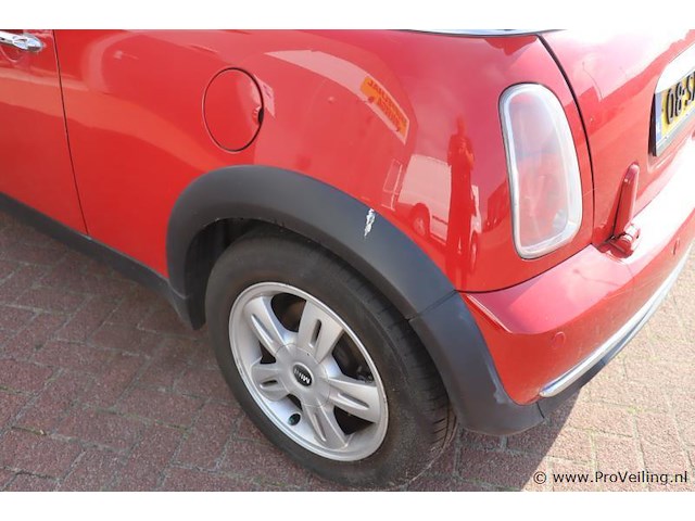 Mini cooper cabrio - 1.6 benzine | apk tot mei 2026 | kenteken: 08-sx-vh - afbeelding 21 van  25