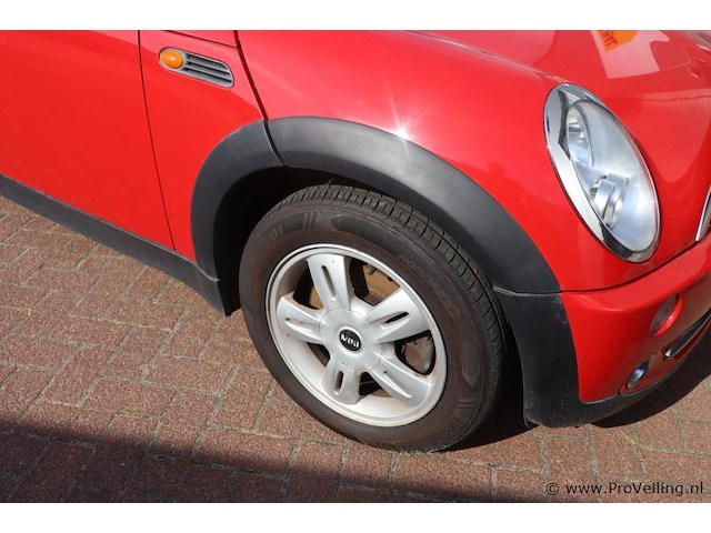 Mini cooper cabrio - 1.6 benzine | apk tot mei 2026 | kenteken: 08-sx-vh - afbeelding 24 van  25
