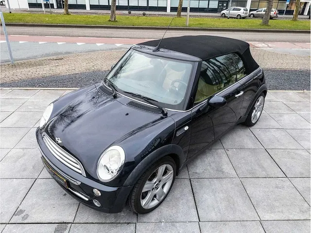 Mini cooper cabrio 1.6 chili 2006 lederen bekleding stoelverwarming parkeersensoren climate control 17"inch, 90-tf-sj - afbeelding 5 van  38